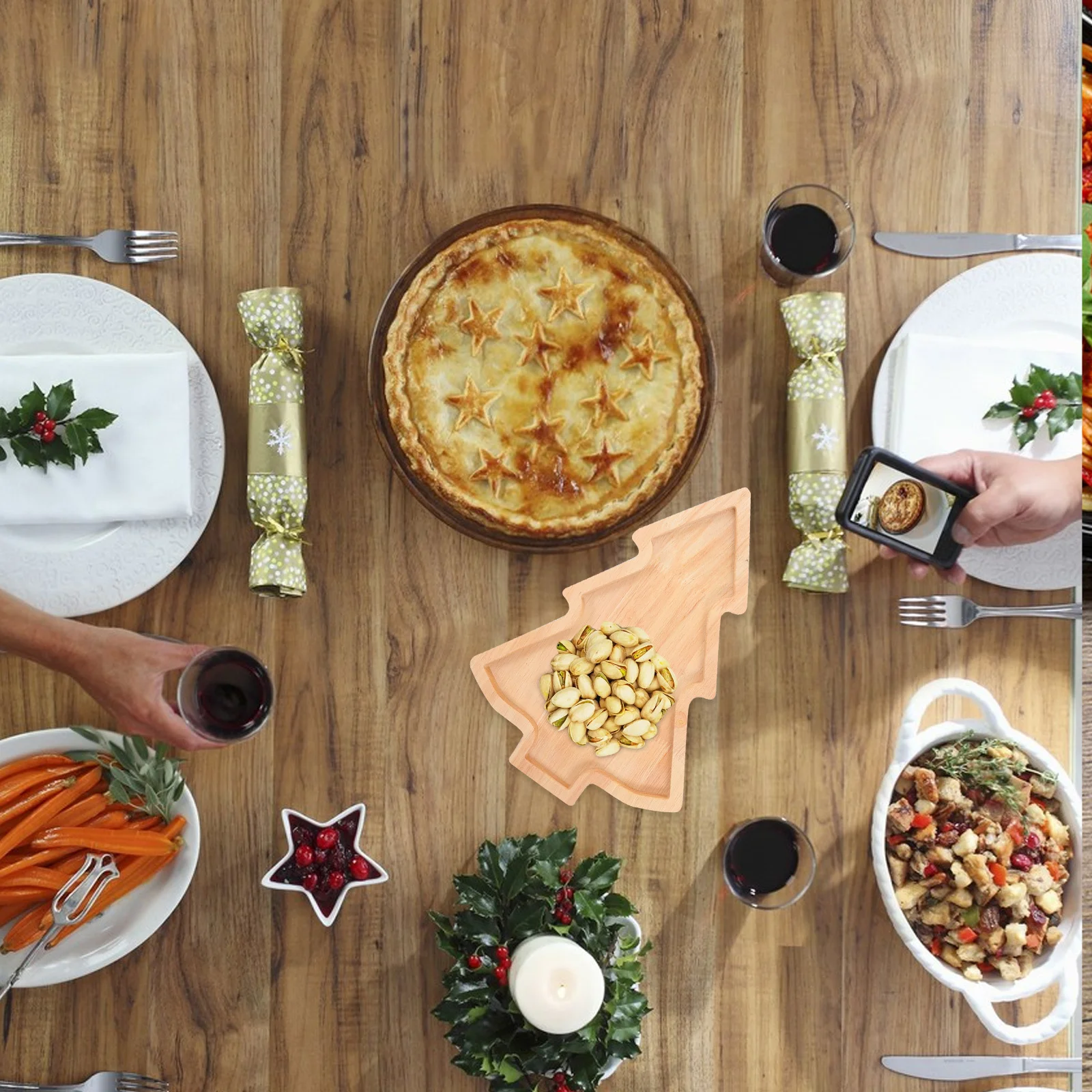 

2Pcs Solid Wood Christmas Tray Tree Shaped Serving Platter for Holiday Parties Appetizers Desserts Snacks Decorative Xmas