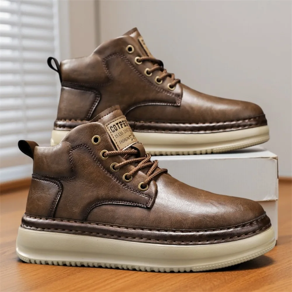 Men's Handmade Retro High-Top Casual Shoes Stylish Lace-Up Ultra-Light Vintage Boots Spring and Autumn Wear Outdoor Sneakers