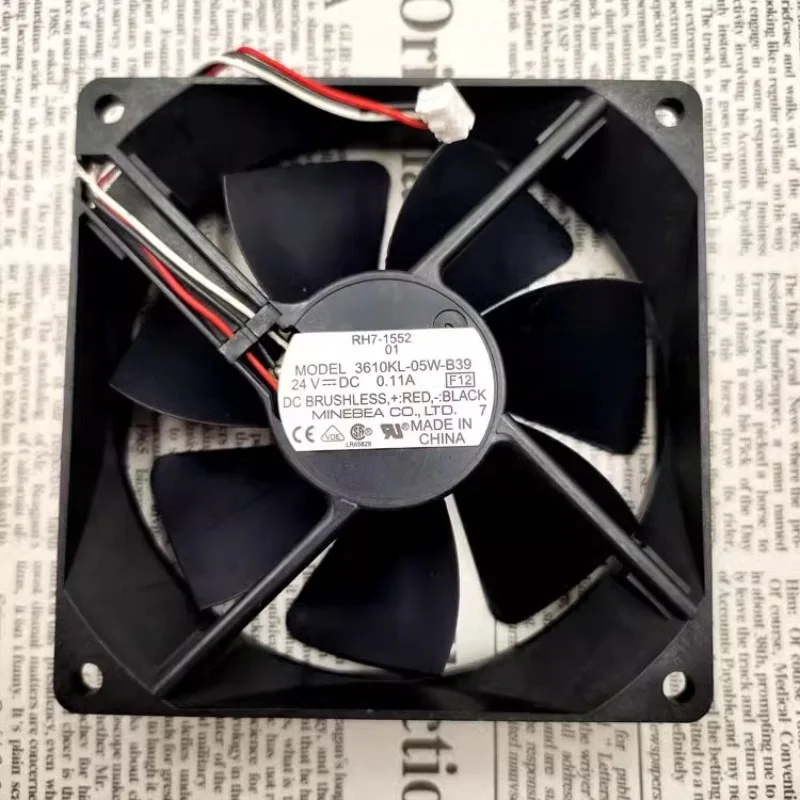 New CPU Fan For NMB 3610KL-05W-B39 9025 24V 0.11A 9cm Frequency Converter Cooling Fan 90*90*25mm