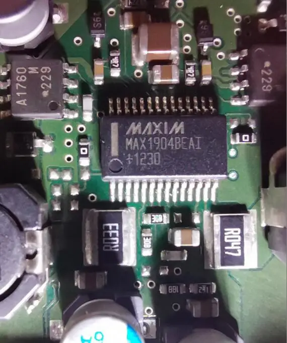 MAX1904BEAI MAX1904EAI J794IC