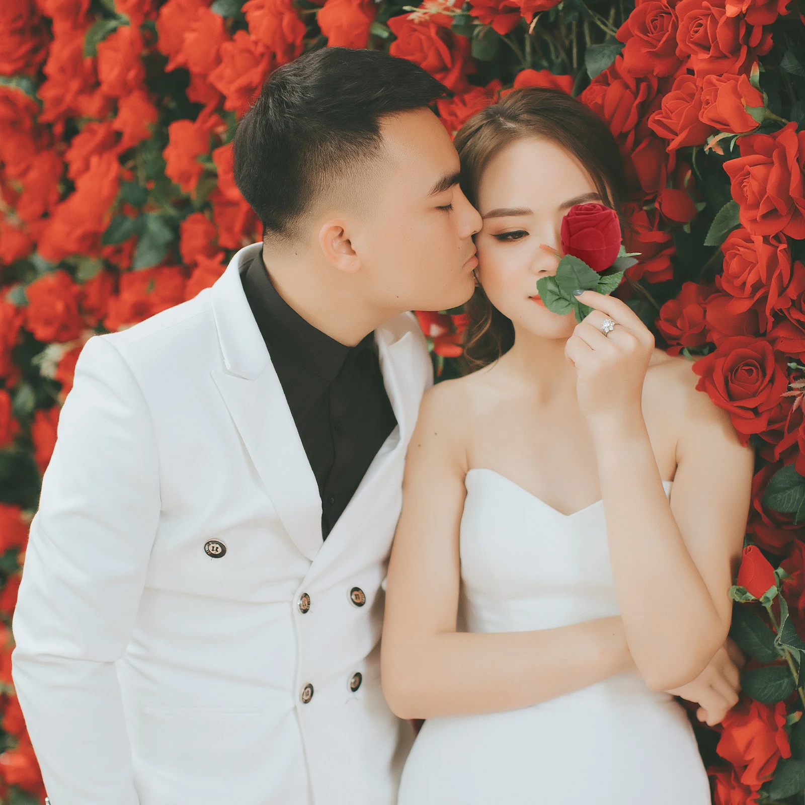 

Creative Engagement Ring Box Jewelry Storage Case Simulated Rose Container Fashion Proposal Wedding Valentine Day Gifts