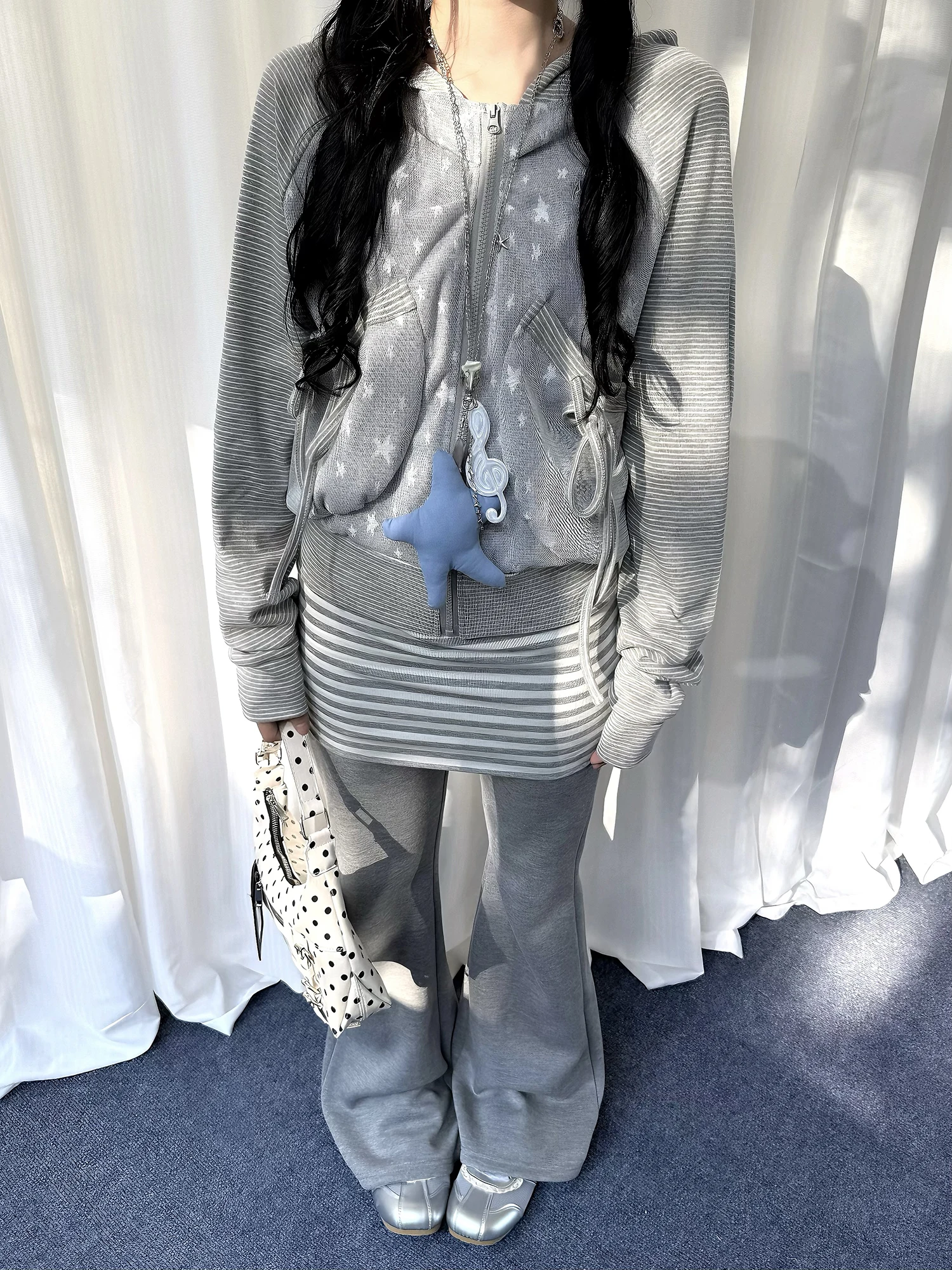 

Худи с узором «узелок» для женщин, в американском стиле, с легким дизайном, вставками в виде звезд и полос, с капюшоном, свитшот, верхняя одежда, модный, в стиле колледж