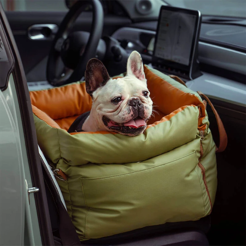 Travel Safety Bolster Vintage Denim Patchwork Dog Pet Car Seat Bed with Safety Buckle No-slip bottom adjustable safety lanyard