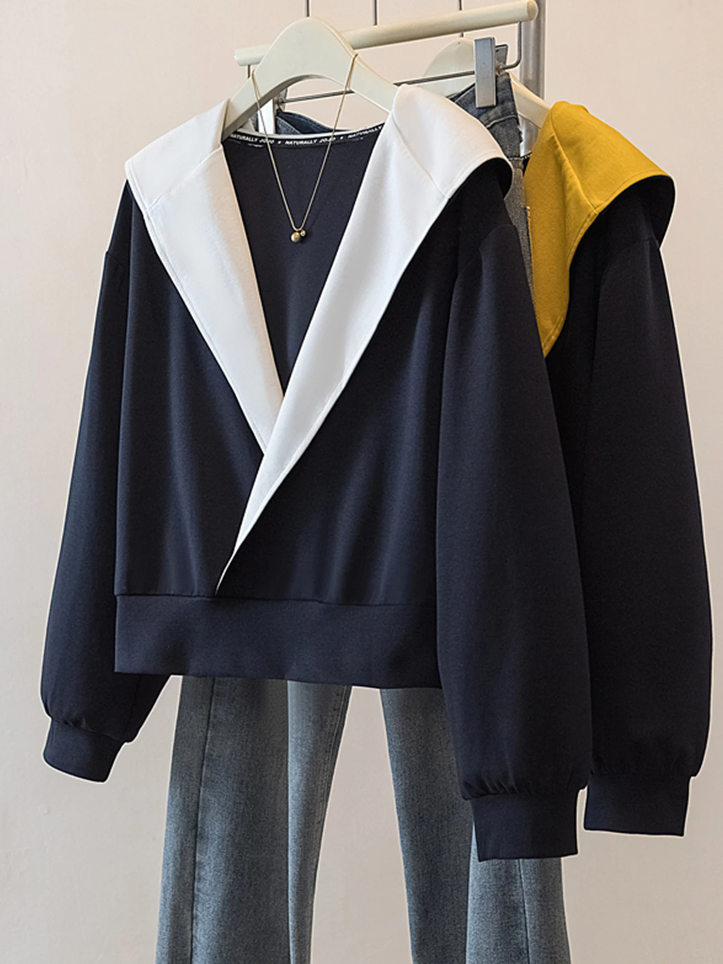 

Faionable Color Blo Long Sve Hoodie Women's Spring 2026 Slimming Sli Age Reducing Top Large Size Comfortable Fit