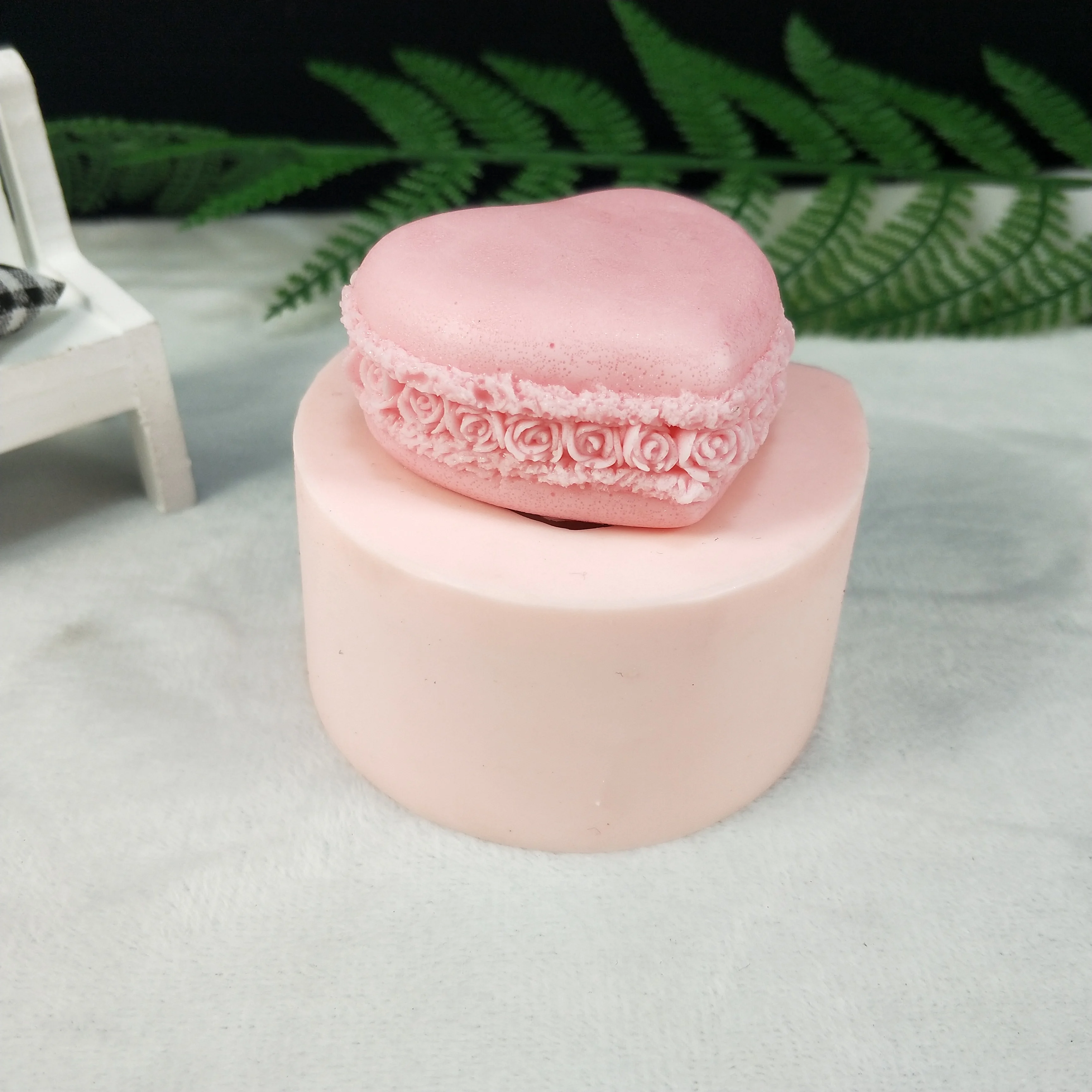 QT0259 PRZY Heart Shaped Soap Molds Gypsum Chocolate Candle Candy Mold Macarons Mold Silicone Soap Making Clay Resin Love Rose