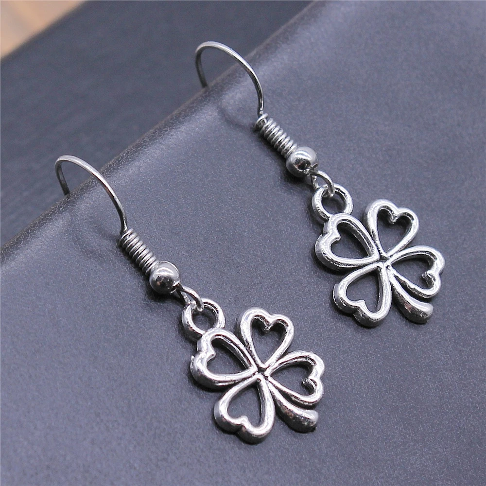 Vintage 2 Colors 17x13mm Small Hollow Lucky Clover Charms Dangle Earrings Fit Women Party Gift Jewelry Handcrafts