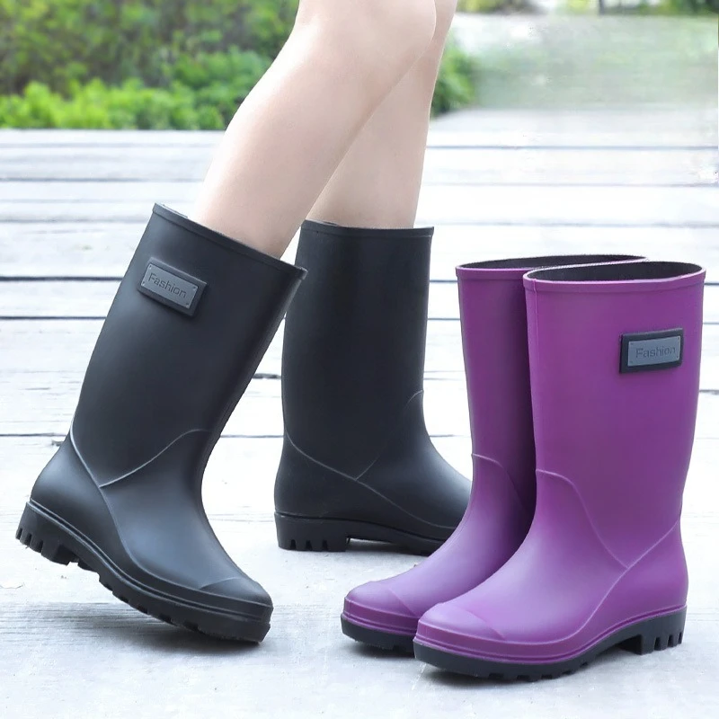 

Дождевые сапоги, женские четырехсезонные модные уличные непромокаемые нескользящие резиновые туфли средней длины, модные резиновые сапоги с хлопковым чехлом