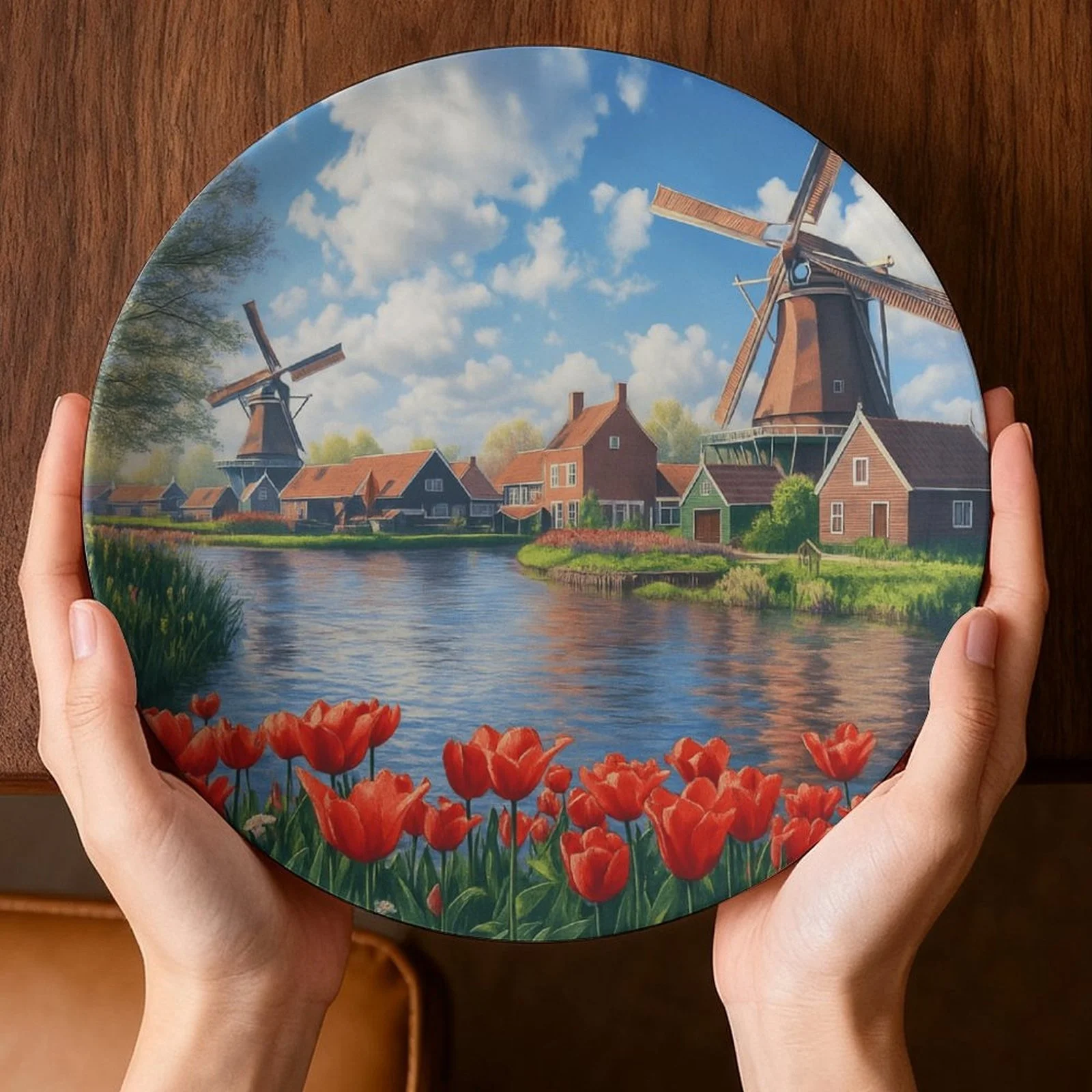 1 unidade de Prato de Parede/Mesa com Tema Moinho de Vento Holandês e Tulipas - Decoração Holandesa Branca e Azul, Prato Redondo Não Decorativo para