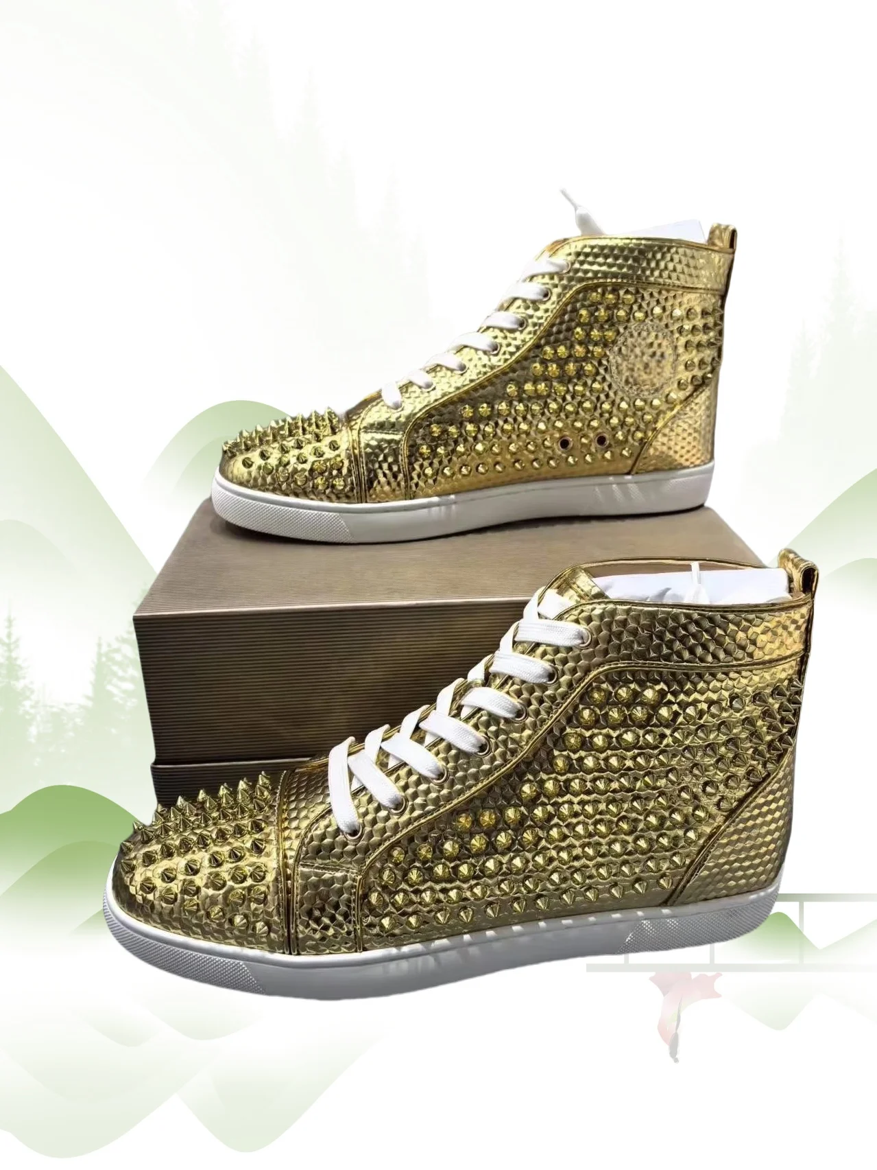 2025 Spring New Men's Gold High Top Casual Sports Shoes Round Toe Flat Rivets Decorated Casual Punk Style Street Men Single Shoe