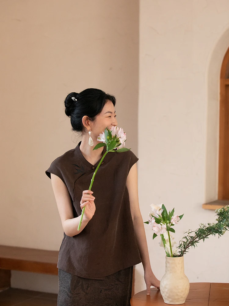 

Новая женская шелковая рубашка в китайском стиле, свободного кроя, с круглым вырезом, без рукавов, с традиционным узором «Крак» и шелком Сянъюнь, топ-халат в стиле флагоносец