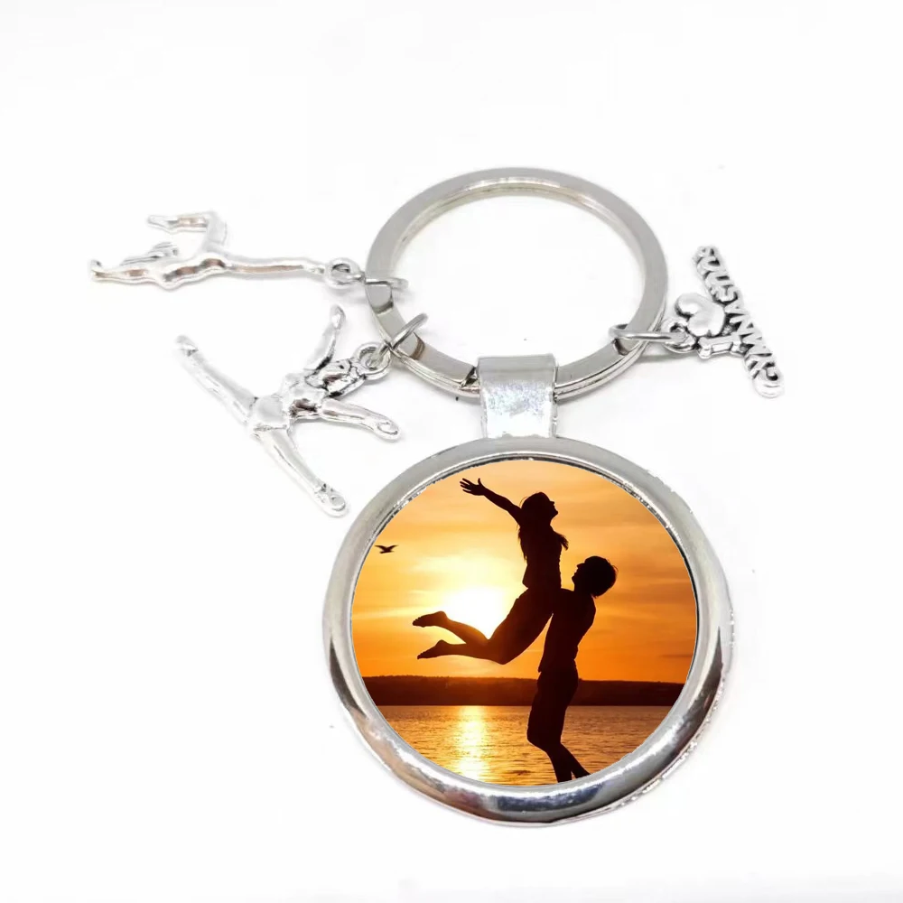 Free Shipping 10pcs/lot Sublimation Blank Metal Cheerleading Keychain For Memory Gifts