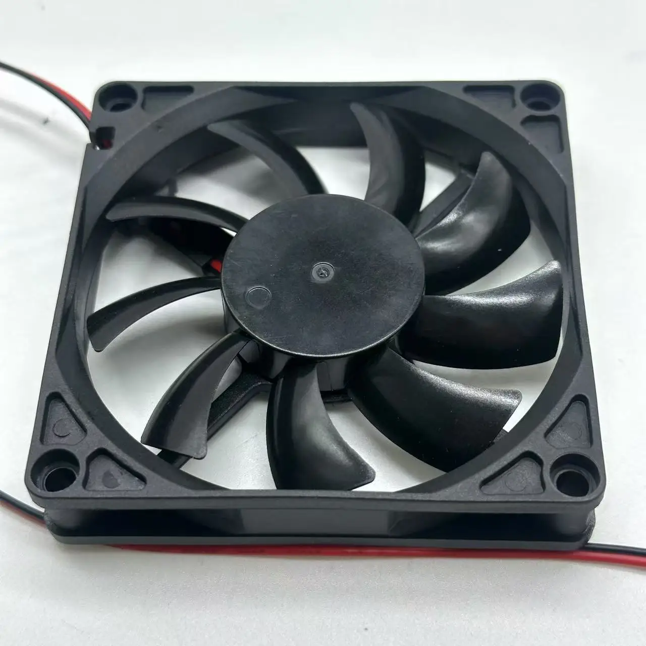 Nidec DJT80RBAS3-S04 DC 12V 0.09A 80x80x15mm 2-Wire Server Cooling Fan