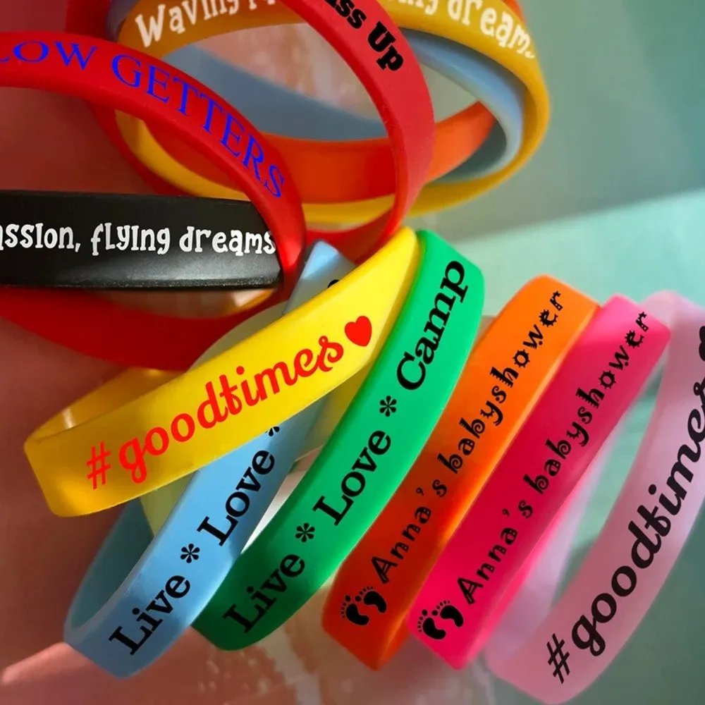 Bracelets en caoutchouc personnalisés avec texte, nom, message – Bracelets en silicone pour collectes de fonds, équipes sportives, événements caritatifs – Vente en gros