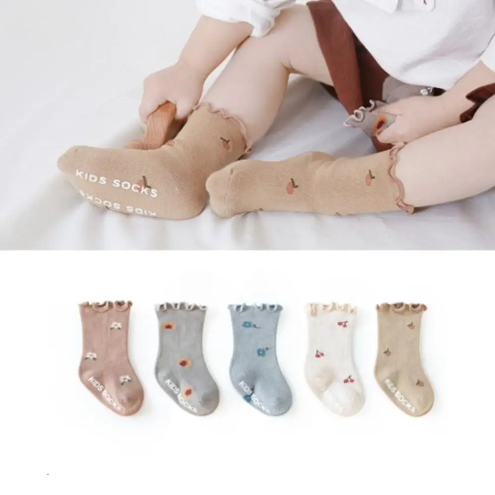 

1pair Soft Anti-Slip Baby Socks Floral Print Cotton Short Tube Socks Elastic Infant First Walking Girl Socks Autumn