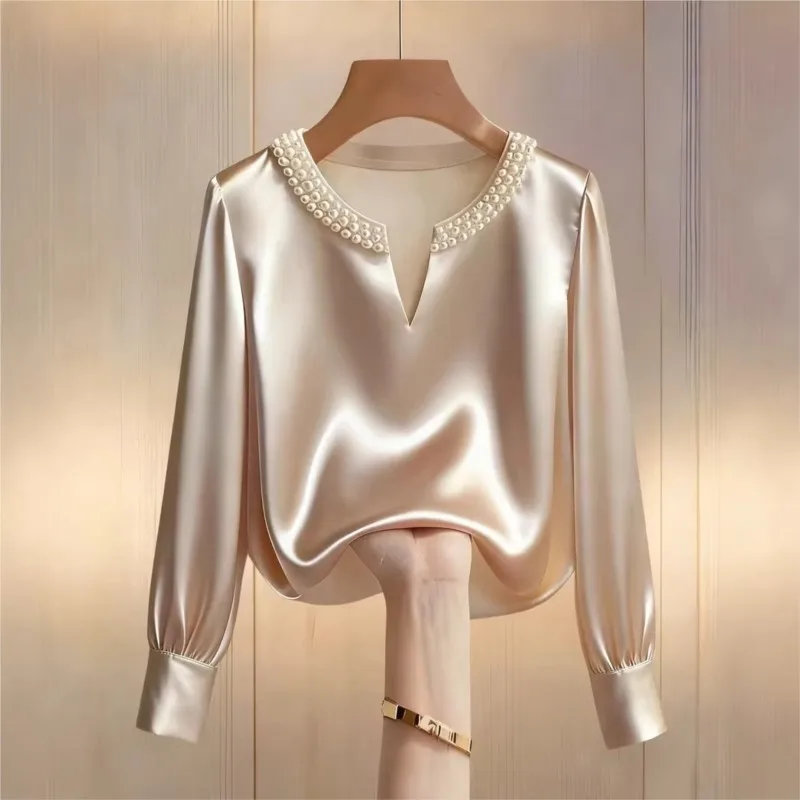 Elegant French Style Satin Pearl Collar Shirt Faux Pearls Decor Women Blouse Stain Shirt Satin Texture Pullover Tops Spring Top