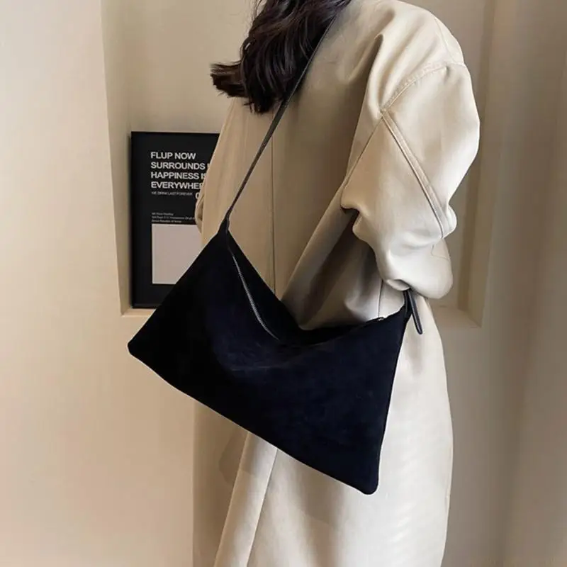 

X90D Stylish and Versatile Shoulder Bag PU Underarm Purse Timeless Handbag Show off Your