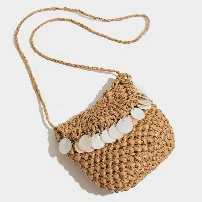 Summer Fashion Handwoven Straw Crossbody Bag for Women 2026 Bohemian Holiday Style Circular Sequin Decoration Beach Bag
