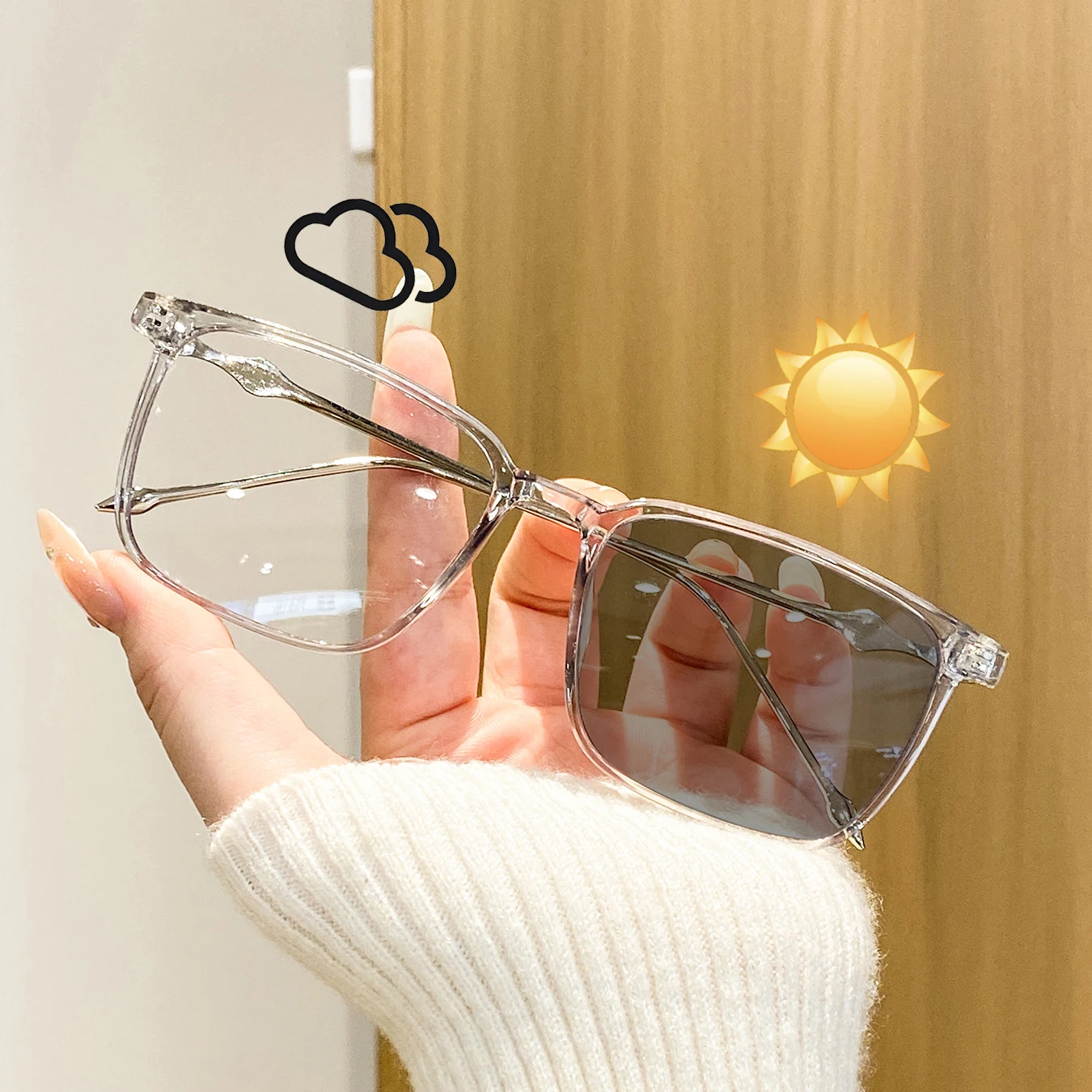 1 Pair of Women's Full-Frame Rectangular Photochromic Glasses, Clear and Elegant, Stylish and Sophisticated, Suitable for Short Trips, Park Walks, and Date Outings