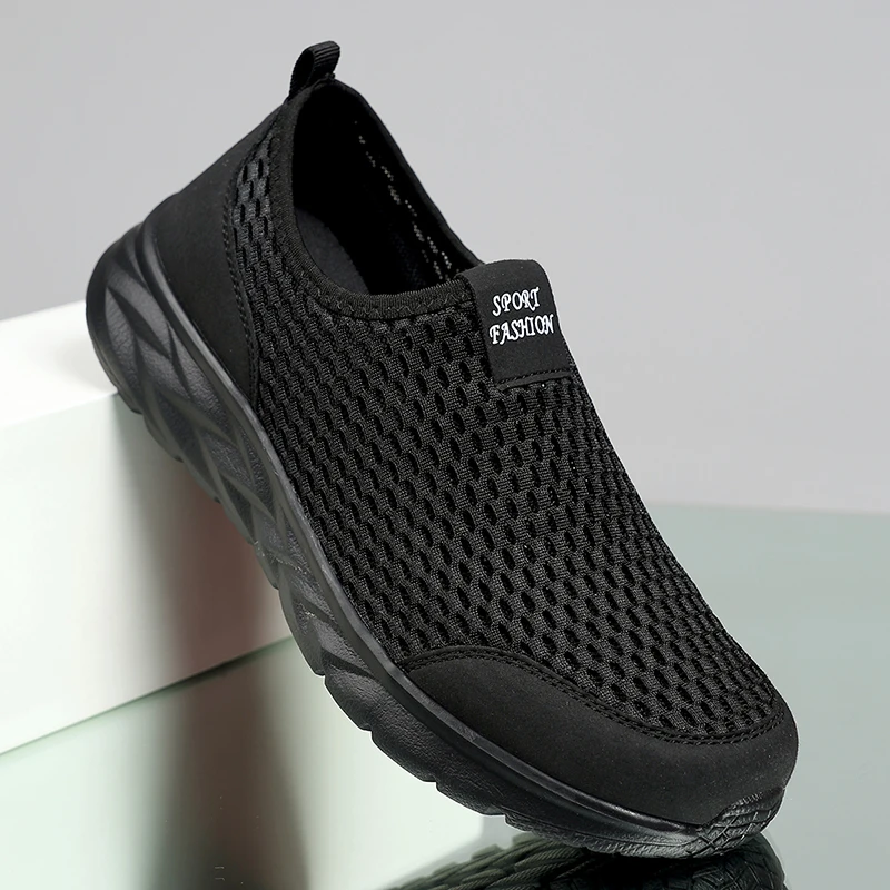 

Plus-size Men's Mesh Shoes Fashionable Casual Outdoor Breathable Comfortable Mesh Soft-soled Lightweight Outdoor Men's Shoes
