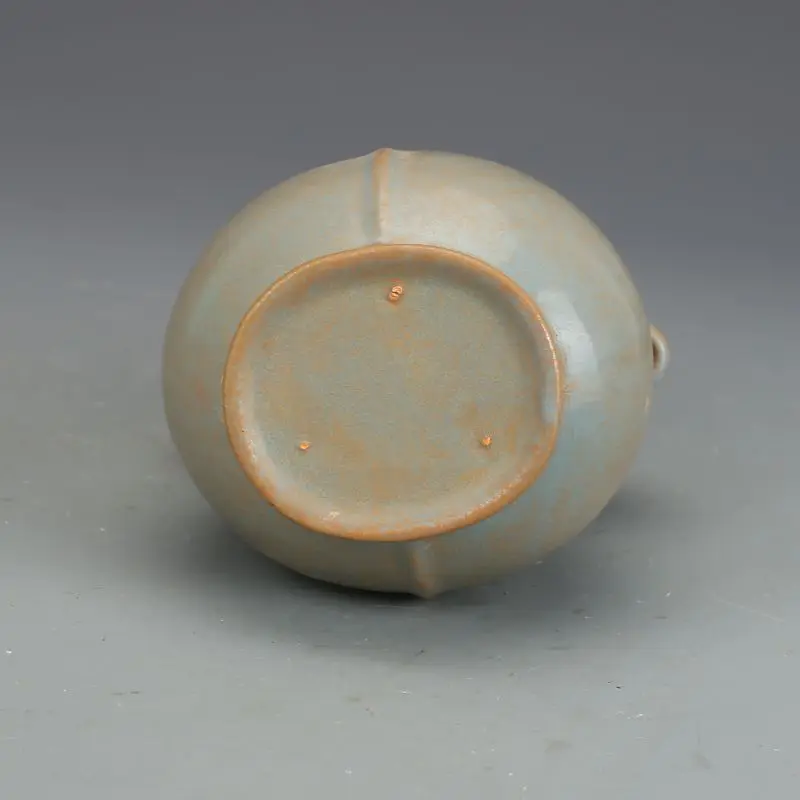 Antique Collection Song Ru Kiln Powder Green Glaze Pierced Handle Bottle Ancient Chinese Porcelain Collectible Decorative Bottle