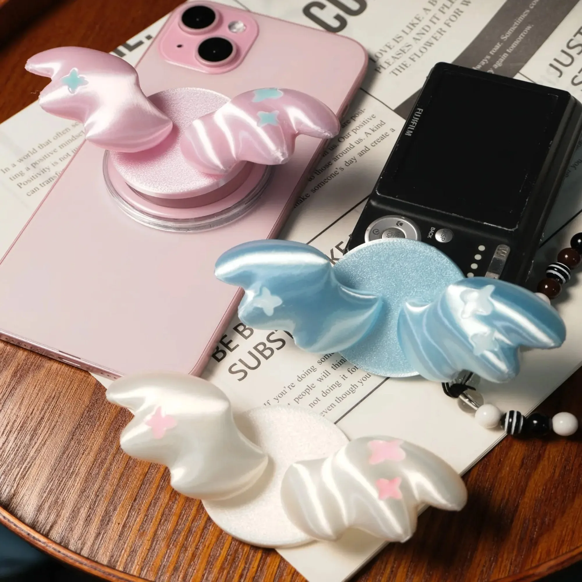 حامل هاتف محمول مخصص بتصميم جن - مراجعة 3D Printing Iphone وسعره