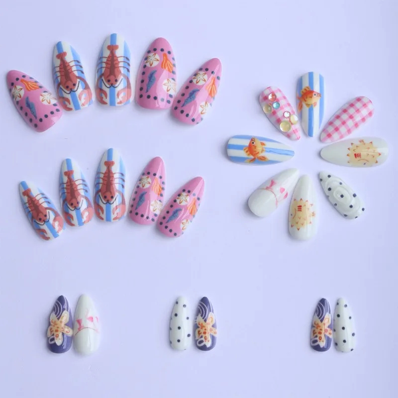 24 pçs amêndoa praia tema imprensa em unhas lagosta puffer peixe estrela do mar design unhas falsas europeu americano doce picante arte do prego