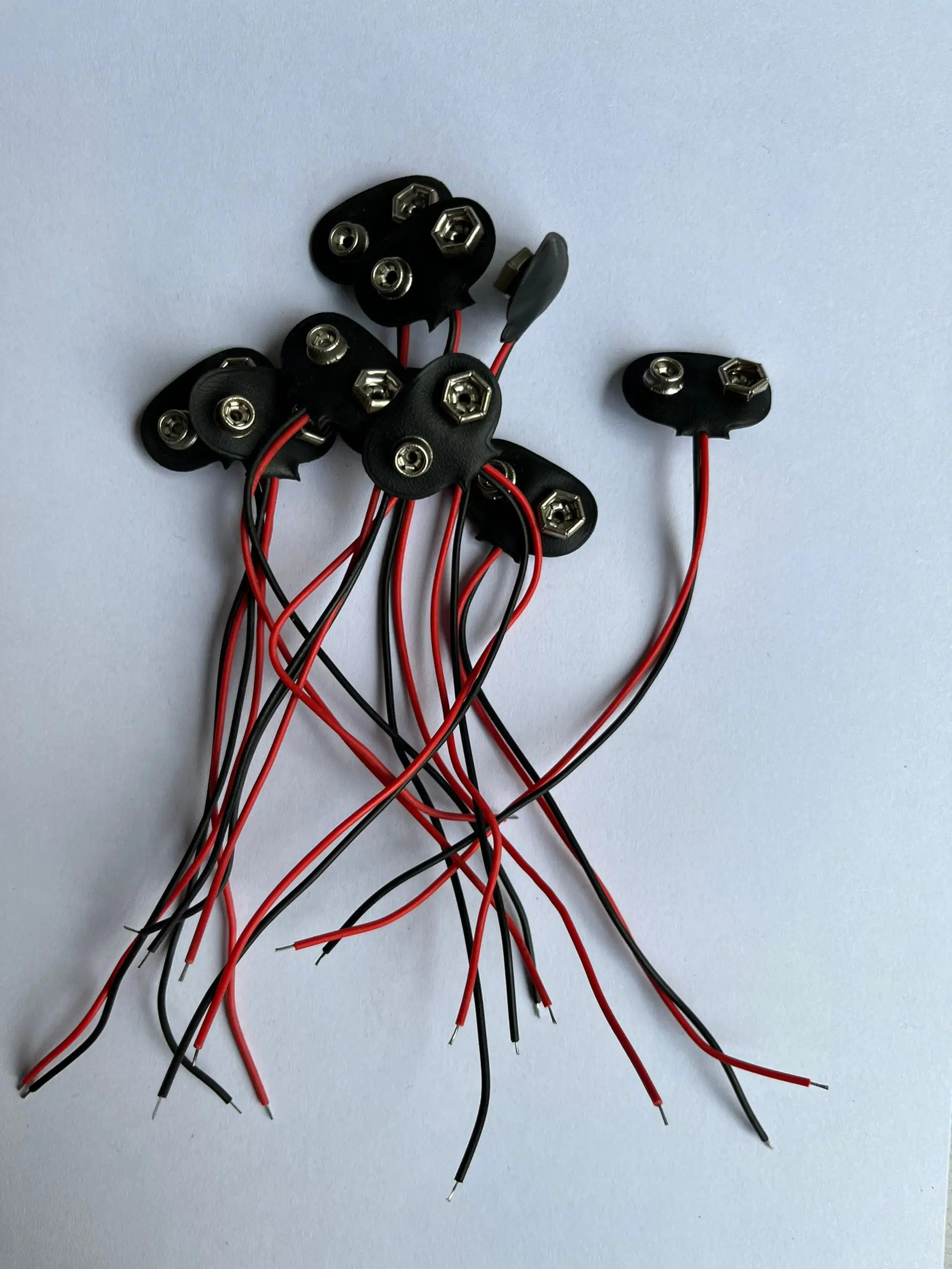 10pcs 9V battery buckle with lead wire length of 10CM T-shaped I-shaped 1-shaped 9V battery box