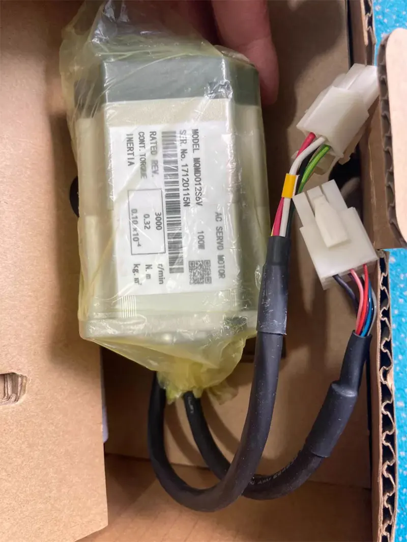 

Совершенно новый MQMD012S6V. Гарантия один год.
