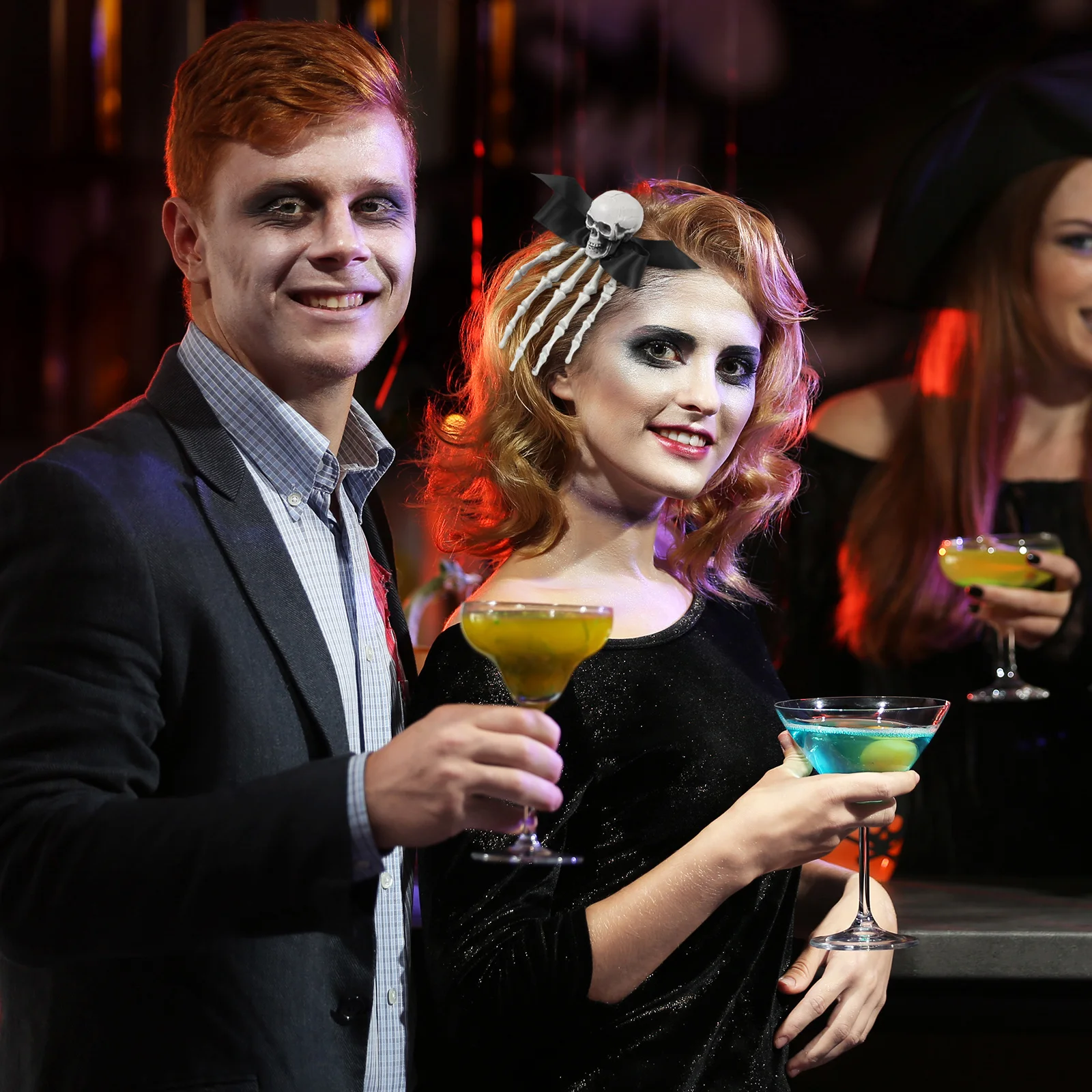 2pcs Skull Claw Hair Clips Strong Halloween Barrettes Fine Elastic Hold Tightly Creative Design Halloween Party Cosplay