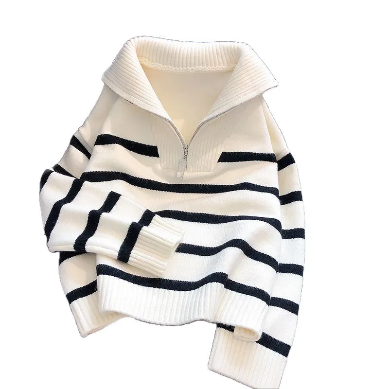 Sweater Hoodie Women's 2026 New Zipper Striped Bottom Pad Short Fashion High end Women's Sweater 5