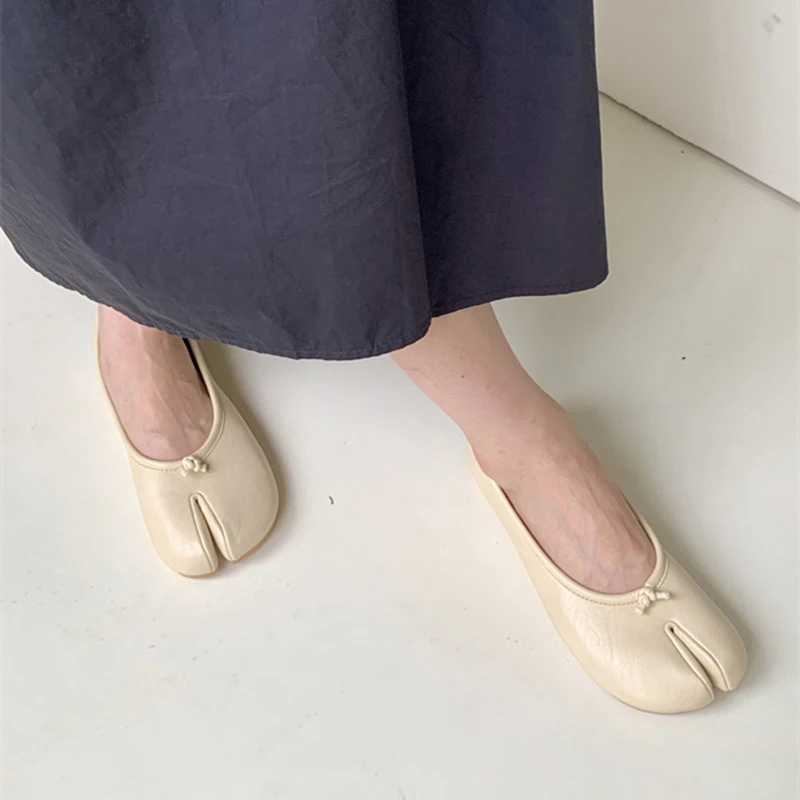 

Fashion New Design Ballet Flats Men's and Women's Shoes Split Toe Loafers Plus Size Casual Mary Janes Women's Shoes