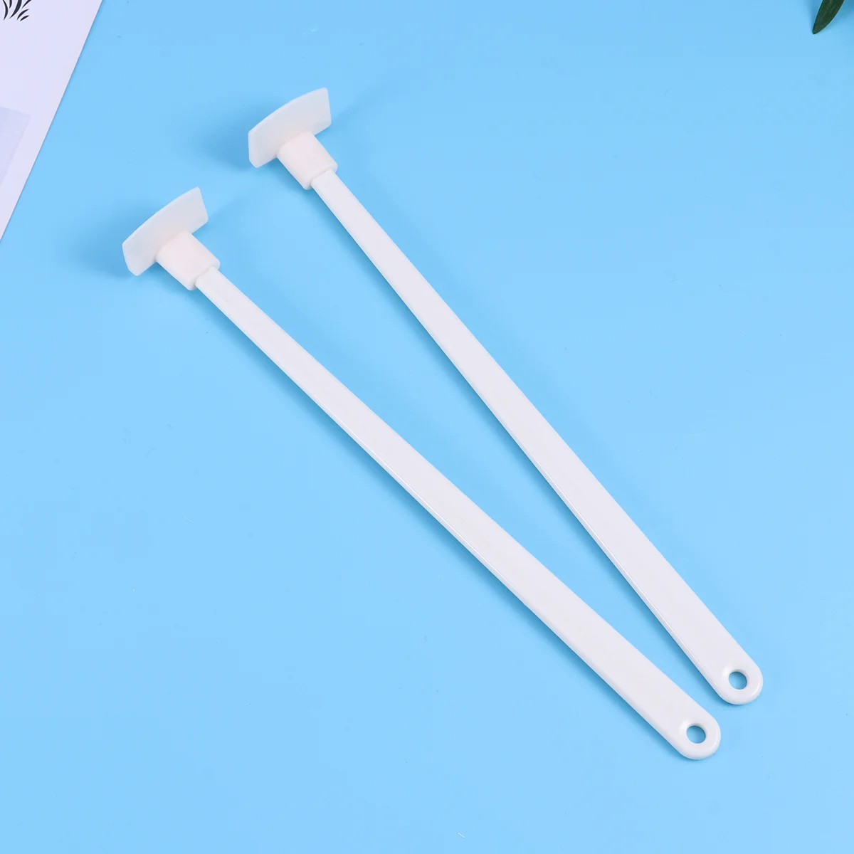 2pcs Pastry Long Bottle Scraper for Jam Sauce Ketchup Spatula Cake Long Handle Model Baking Scraper Tool (White)