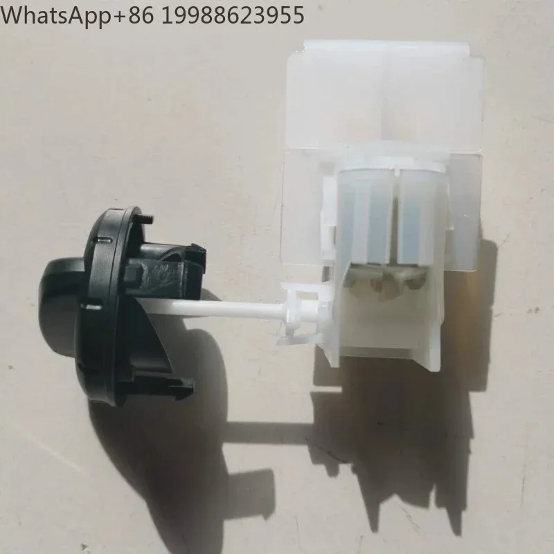 For Kärcher  K2 K3 K-Series car washes Accessories for the gun stop switch for the washing machine Switch with cap