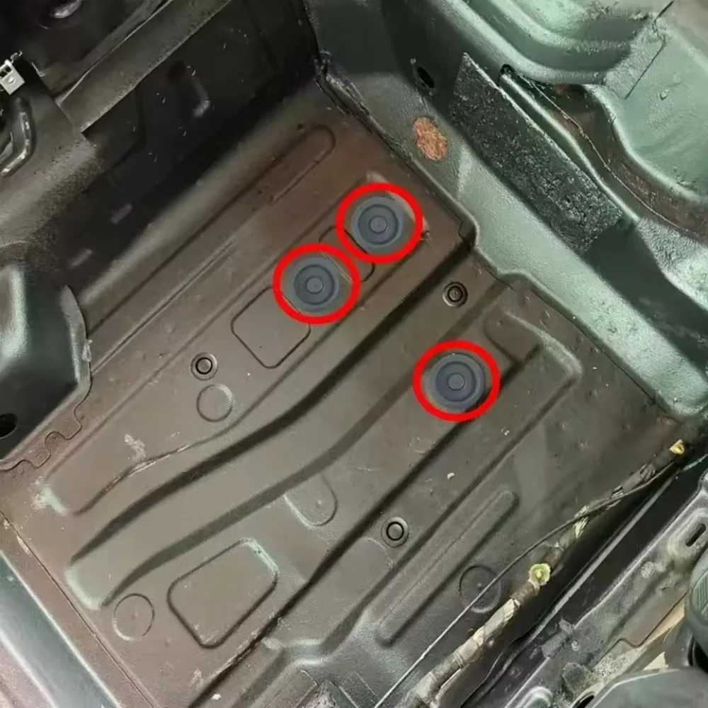 Floor Pan Blanking Plug Plastic Chassis Hole Cover Waterproof Dustproof Car Trunk Stopper Underbody Sealing Grommet Retainer Kit