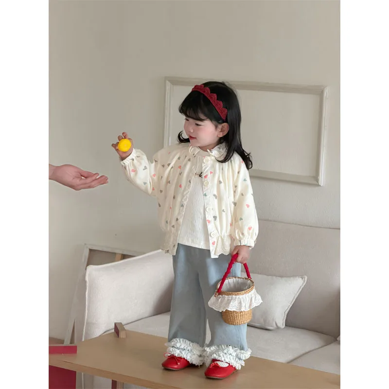 Girls' Jacket with Heart-Shaped Stand Collar, Spring Style Jacket New styles for infants and toddlers11-year-old baby girl's out