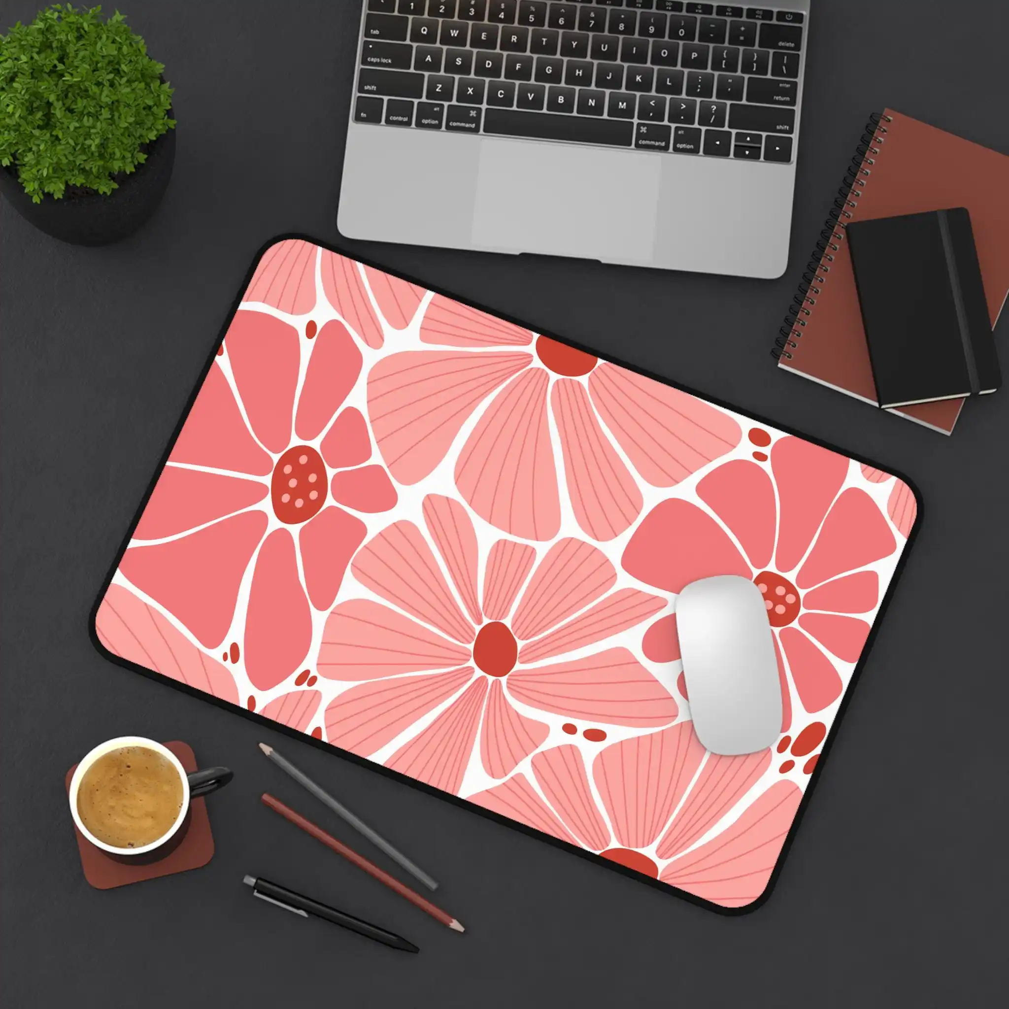 Pink Style Mouse Pad, Non-slip and Waterproof Mouse Pad, Decorative Pad for Office Gaming Desk, The Perfect Gift for Friends.
