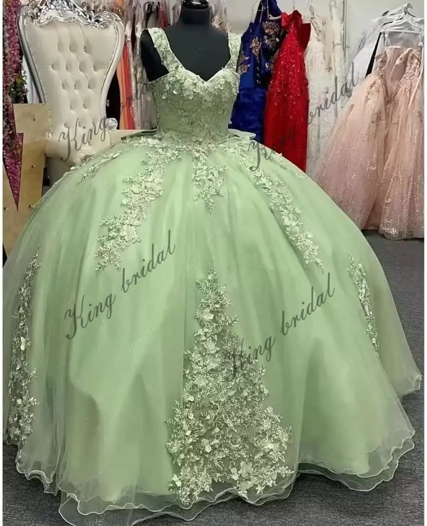 Luxury Off Shoulder Quinceanera Dresses Puffy Floral Lace Beaded Prom Dresses Sweet 15 16 Ball Gown with Train Quinceanera Gowns