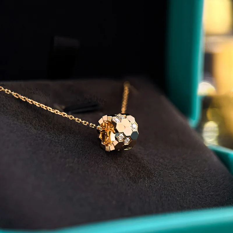 2024 Hot selling Paris Fashion Luxury Brand Jewelry Nest Honeycomb 925 silver Necklace Woman Rose Gold Rotating Pendant
