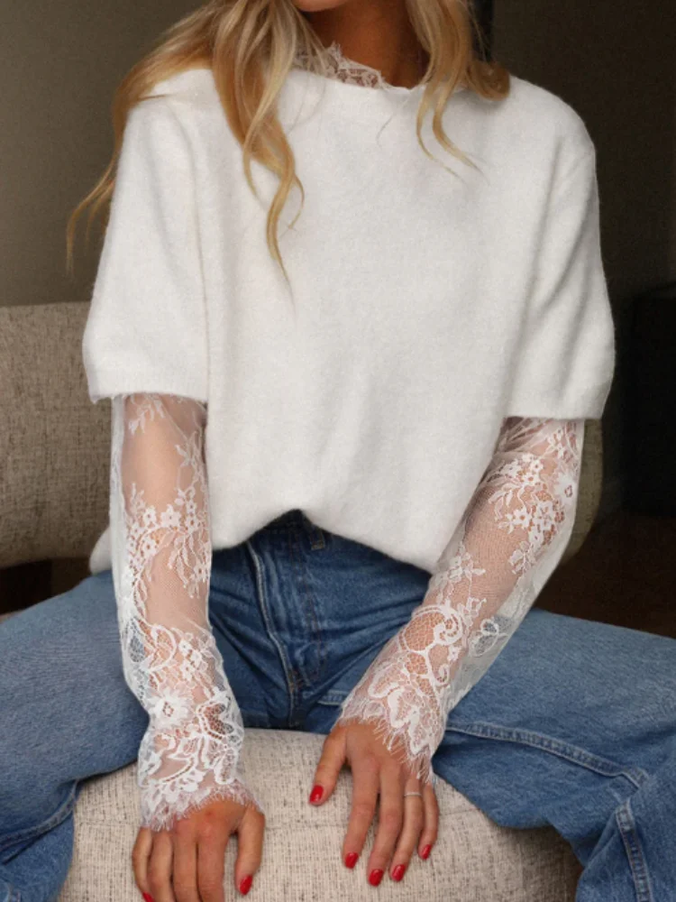Women's Lace Patchwork Sweater. The Loose Shoulder Design, and The Transparent Floral Lace Cuffs on The Outer Sleeves Create a Romantic Bohemian Style. It Is Suitable for Dates, Festivals and Daily Casual Wear