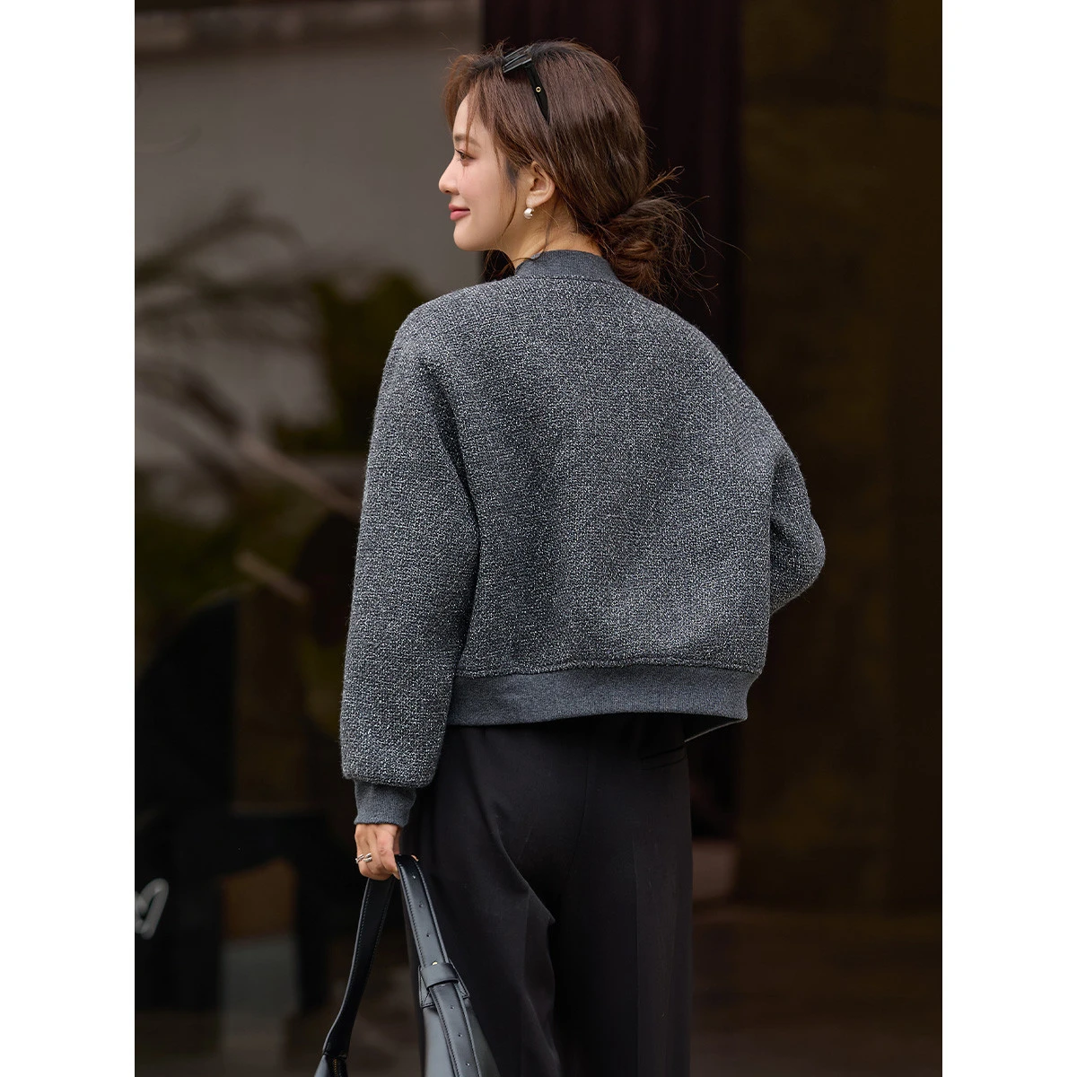 เสื้อโค้ท VIMLY รุ่นหรูหราสำหรับผู้หญิง ฤดูหนาว 2025 ผ้าผสมขนสัตว์ กลิ่นหอมอ่อนๆ ทรงแจ็คเก็ต คอทรงกลม ทรงตรง หนา อุปกรณ์สวมทับสำหรับผู้หญิง รุ่น A3538