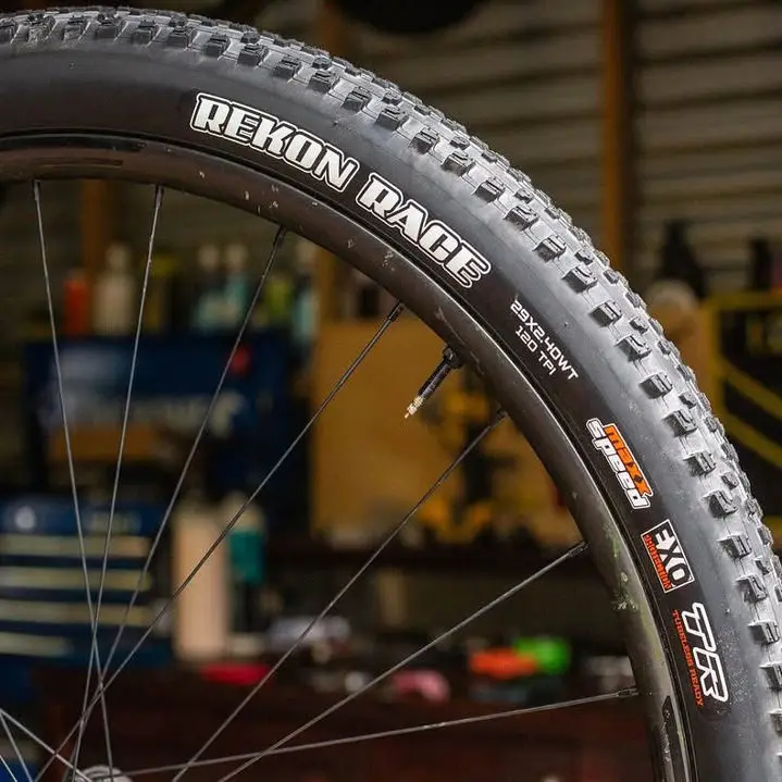 

Maxxis Rekon Race Горный велосипед Xc Off-Road Exo Résistant Коричневая вакуумная внешняя шина для велосипедного оборудования Аксессуары