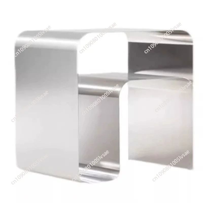 

Минималистичный прикроватный столик из нержавеющей стали, несколько встроенных формовочных шкафов для хранения, торцевой столик, мебель