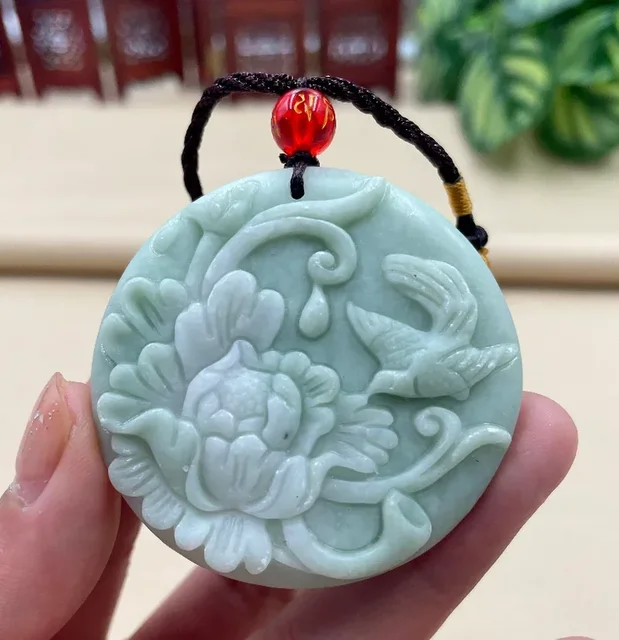 Lantian Jade Flowers Bloom and Wealth Wisiorek Naszyjnik Akcesoria Biżuteria Amulety Zielone Prezenty Kobiety Naturalne Rzeźbione Prawdziwe Uroki