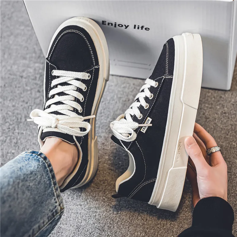 Smooth Solid Casual Skate Shoes Unisex Flat Sneakers Breathable Wear Resistant Non Slip Lightweight Street Walking Shoes