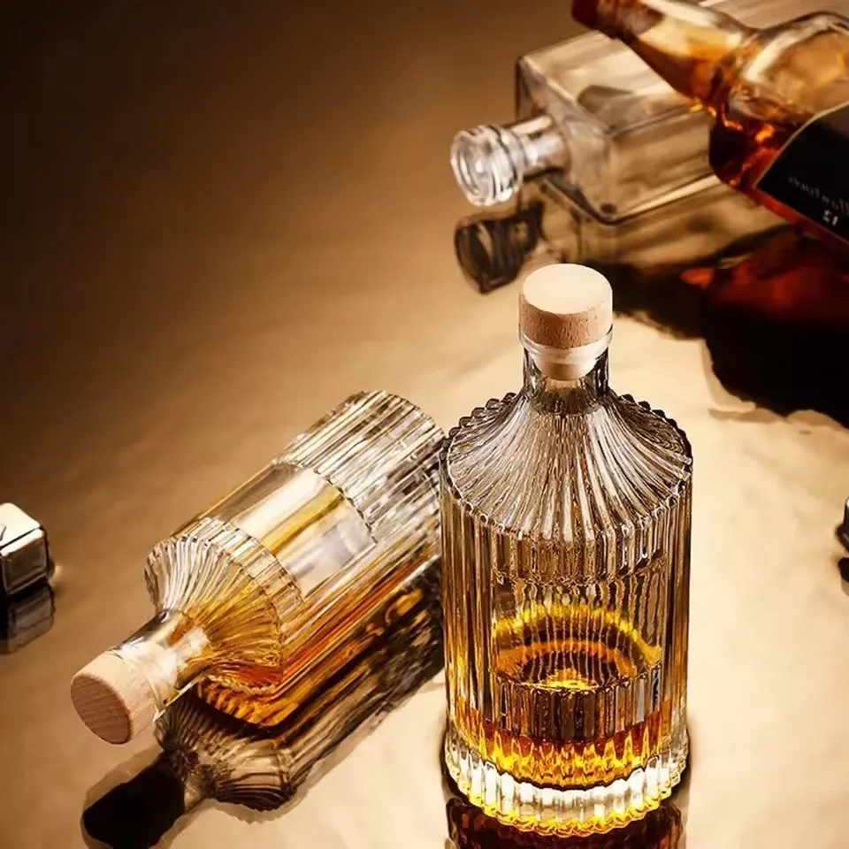 200ml/550ml Cold Extract Glass Bottle Vodka Bottle Whiskey Wine Whisky Fruit Wine Green Plum Wine Hip Flasks Coffee Bottle view 2