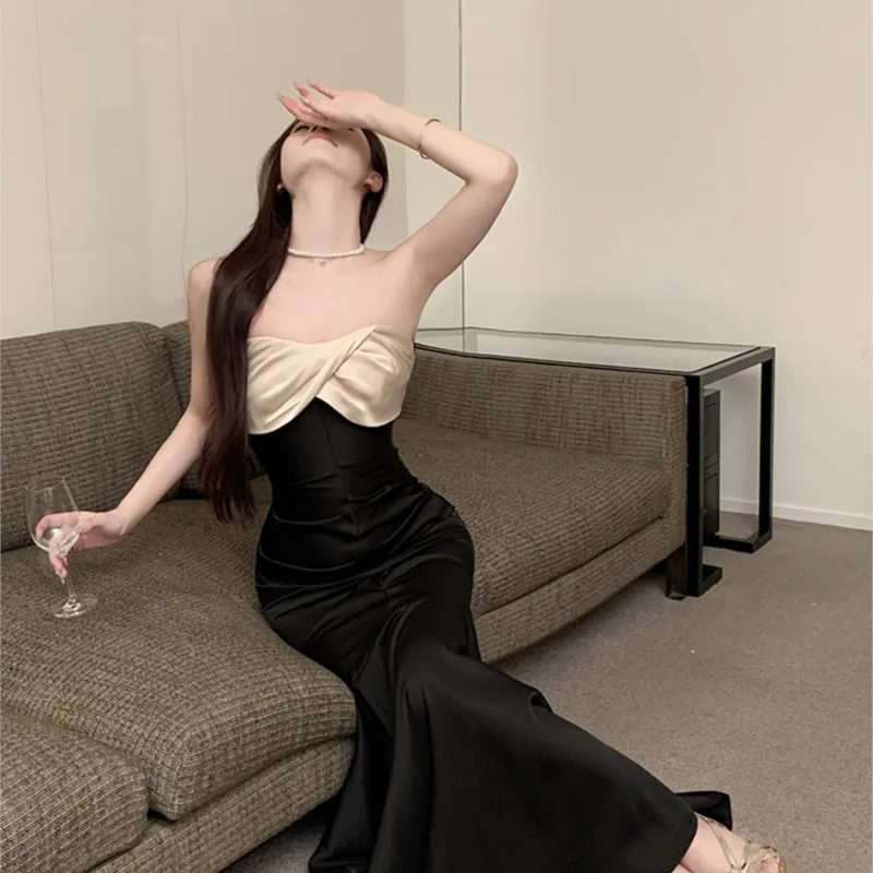 The banquet is light luxury top breast fish tail dress