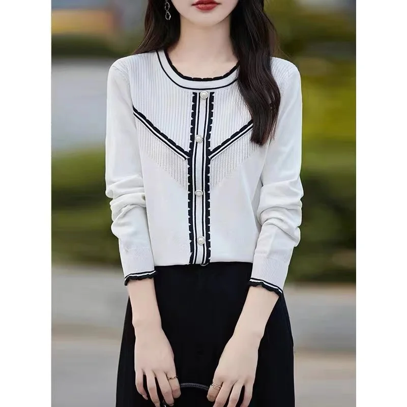 Women Fashion Pearl Button Knitted Pullovers Autumn Winter Office Lady Loose Comfort Knitwear Tops O-neck Elegant Sweaters