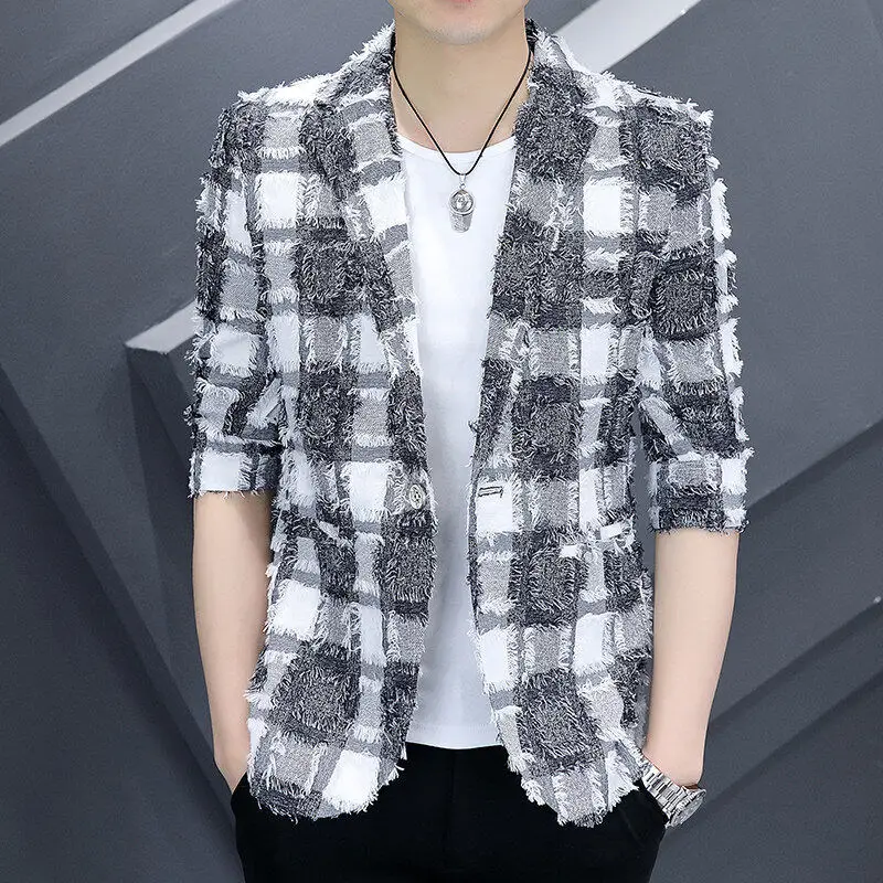 

Летняя мужская повседневная тонкая верхняя одежда в корейском стиле с коротким рукавом в клетку для молодых мужчин, модная, из полиэстеровой смеси