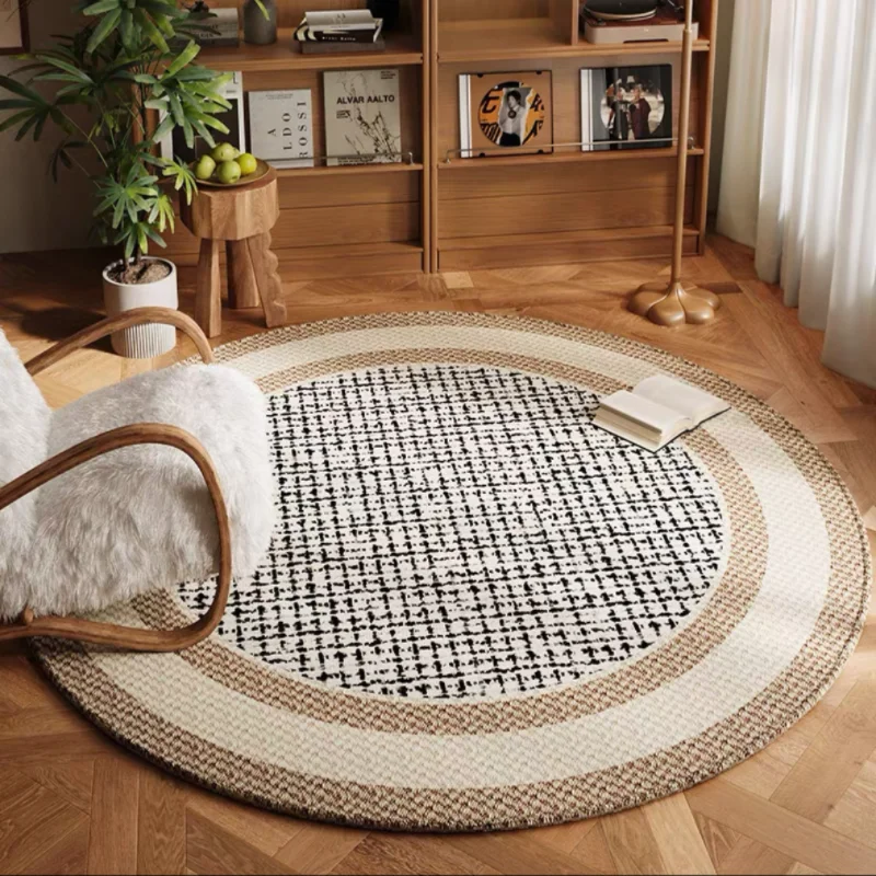 

Cozy Circular Crystal Velvet Floor Mat, with Classic Patterns, Ideal for Creating a Free and Stylish Lifestyle Ambiance.