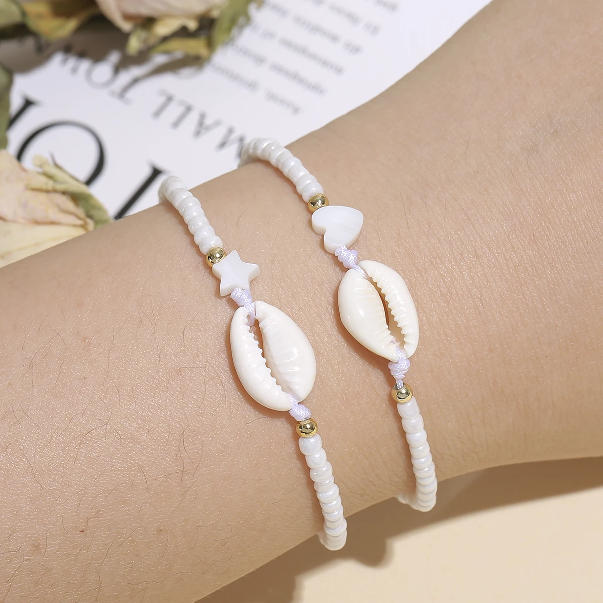 12 teile/satz Conch Shell Seestern Charms Armband Set Bunte Harz Perlen Einstellbare Seil Armband Für Frauen Schmuck Geschenke